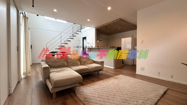 八女郡広川町大字久泉の中古一戸建の居間・リビング