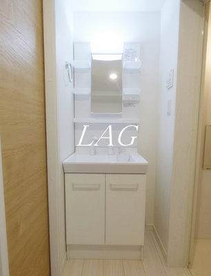 【洗面所】 | Friendly新検見川  | 洗面台です。