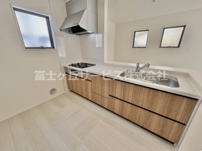 【キッチン】 | 豊川豊橋市高洲町 58期 新築一戸建て 4号棟 | キッチンでお料理をお楽しみください