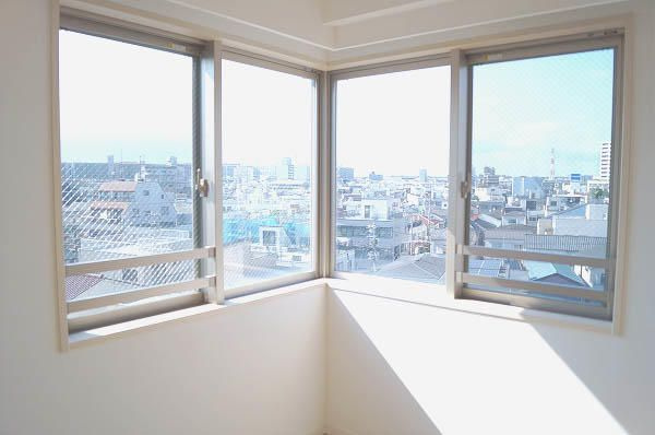 ル・リオン東向島の居間・リビング