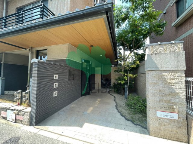 GRANDEUR住吉1番館(グランデュール住吉1番館)のエントランス