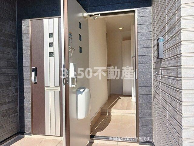 コントレイルの玄関