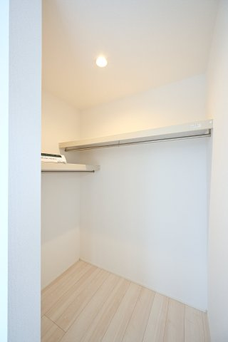【収納】 | 太田市亀岡町3期　タクトホーム | 寝室にはウォークインクローゼットがついておりおしゃれなご家族もうれしい空間です♪