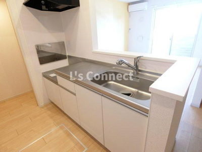 【キッチン】 | エクセレントⅠ | ２口ガスコンロ設置可能な対面キッチンです。