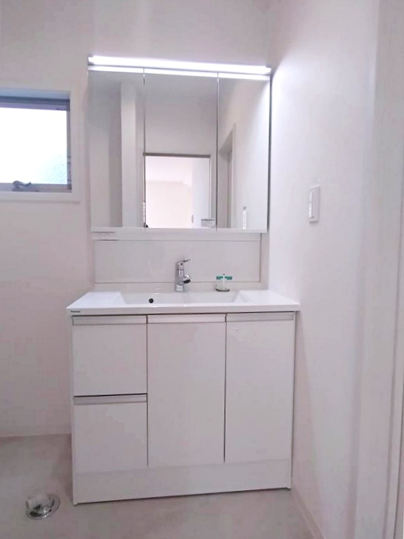 横浜市保土ヶ谷区法泉一丁目戸建②の独立洗面台