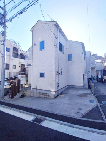 横浜市保土ヶ谷区法泉一丁目戸建②の外観