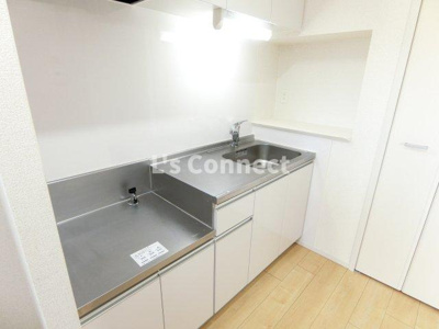 【キッチン】 | ベル・モンドＫ | ２口ガスコンロ設置可能なキッチンです。