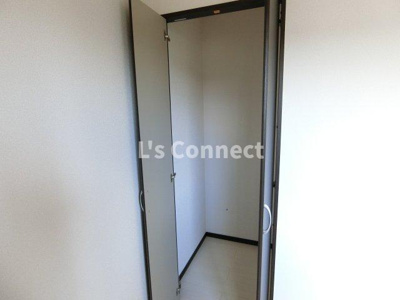 【設備】 | カーサセレステ | サービスルームにも収納付き。