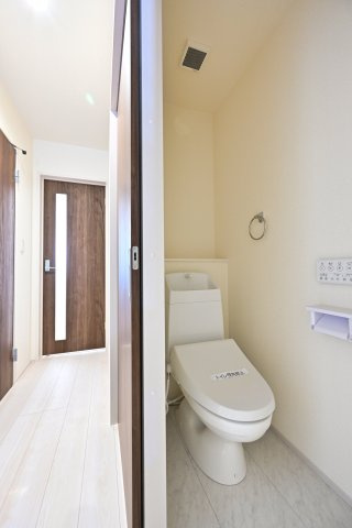 【トイレ】 | 館林第1広内町　リーブルガーデン | シャワー＆暖房便座付きのトイレです！