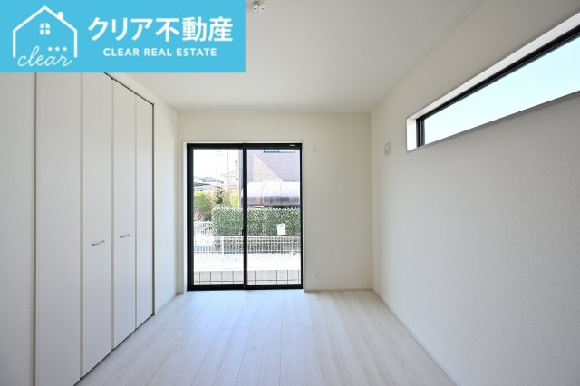 【収納】 | 館林第1広内町　リーブルガーデン | 日当たりのよい寝室は大容量のクローゼット付き！