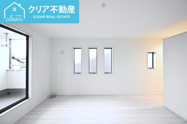 【収納】 | 太田第14下田島町 リーブルガーデン | 日当たりのよい寝室は大容量のウォークインクローゼット付き！