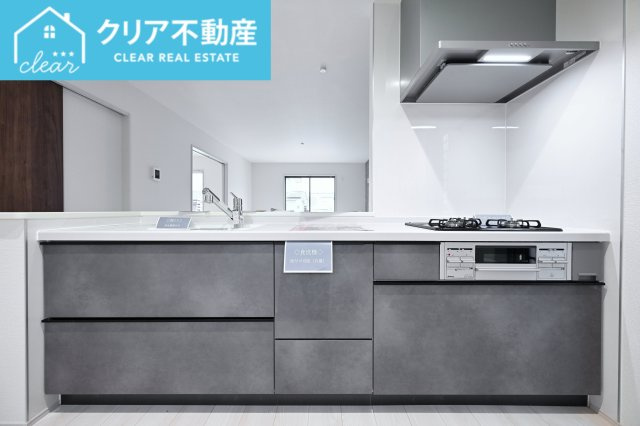 【キッチン】 | 太田第14下田島町 リーブルガーデン | 対面タイプならキッチン内にいながらご家族やお客様との会話が楽しめます