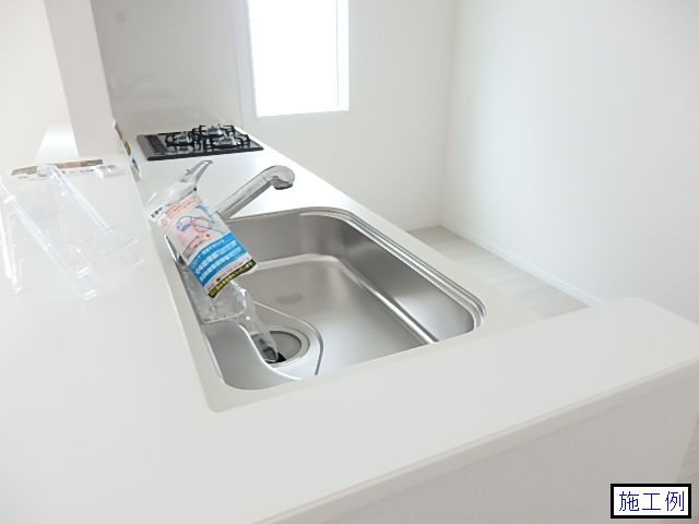 厚木市林２丁目新築戸建て　1号棟のキッチン|使いやすいキッチンです