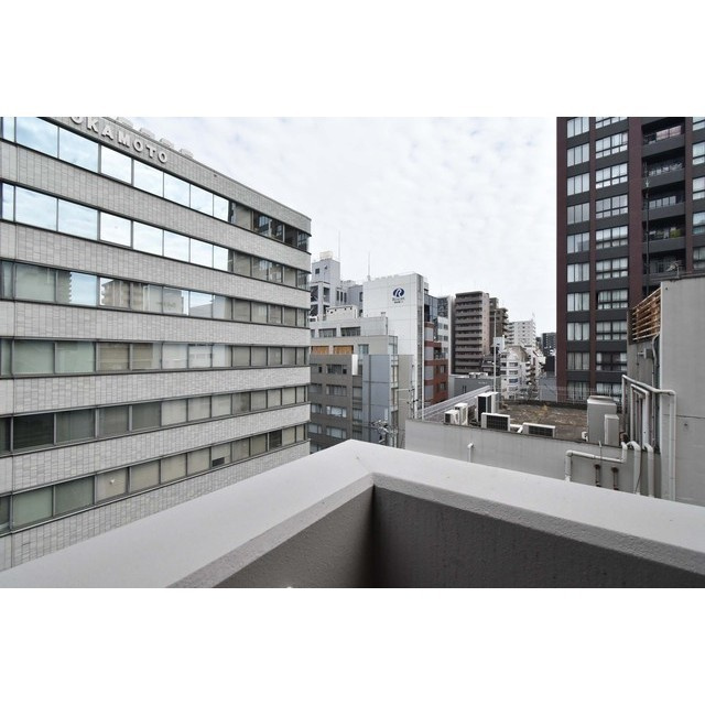 エスリード心斎橋LUXUEの展望