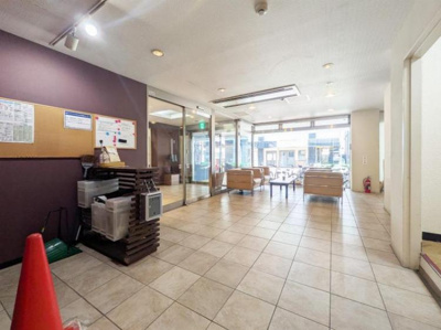 【エントランス】 | THE VALUE SHARED HOTEL TAKENOTSUKA | エントランス