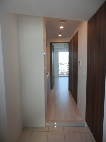 ユリカロゼ東向島の玄関