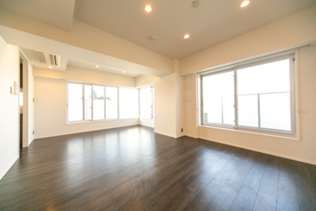 パークアクシス表参道レジデンスの居間・リビング|※写真は同タイプ住戸です。