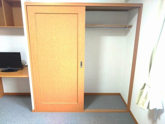 レオパレスセレッソの内装