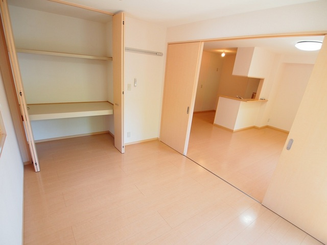 ヒールクリークＭイーストの収納