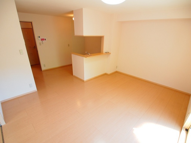 ヒールクリークＭイーストの居間・リビング