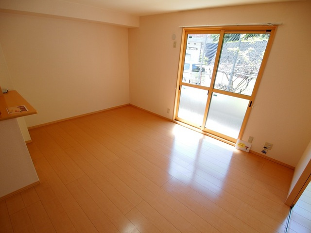 ヒールクリークＭイーストの居間・リビング