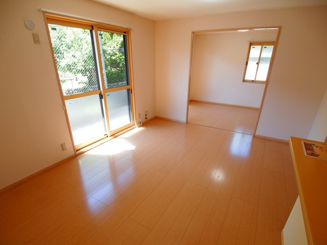 ヒールクリークＭイーストの居間・リビング