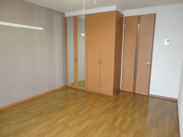 クリスタルビュー1の寝室