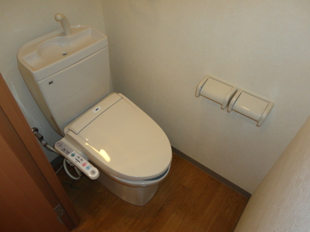 クリスタルビュー1のトイレ