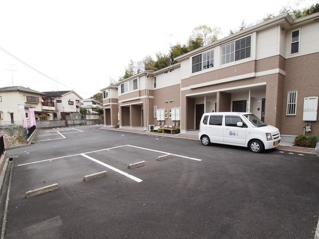 スターフォレストの駐車場