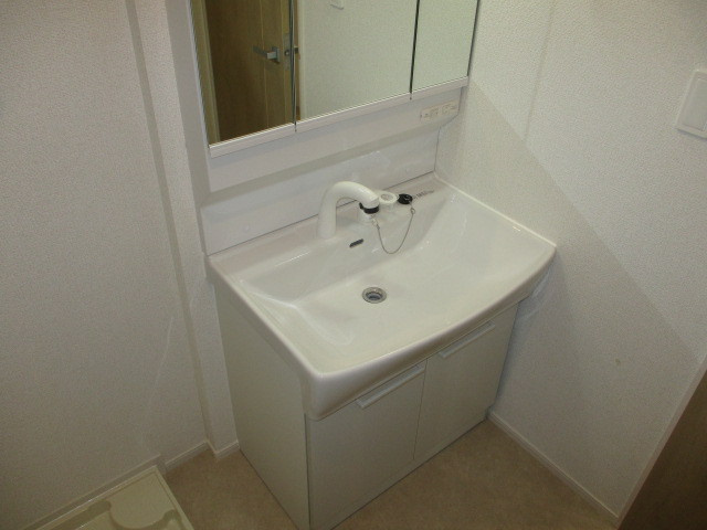 フォレリヴィエール1の洗面所