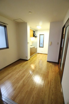 【居間・リビング】 | グリーンルーフA棟