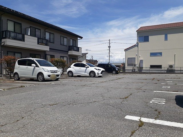カーサ・グローリーの駐車場|駐車場があります