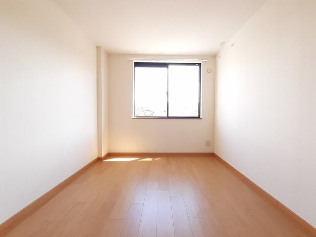 カーサ・グローリーの内装|内装は落ち着いています