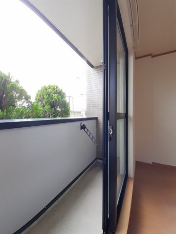 アロマ・フォーレⅢのバルコニー|バルコニーがあります