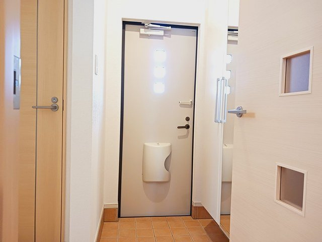 リバーサイドエイムの玄関|ゆったりとした玄関です