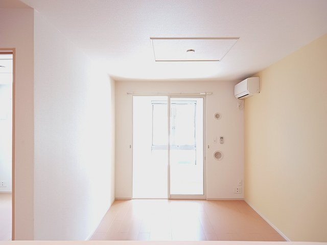 リバーサイドエイムの居間・リビング|居間です