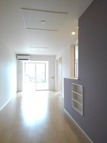 Ａｎｇｅ（アンジュ）の居間・リビング|ゆったりとしたリビングです