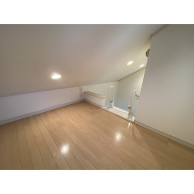 【居間・リビング】 | グッドウィル三枚町B棟 | ゆったりとしたリビングです