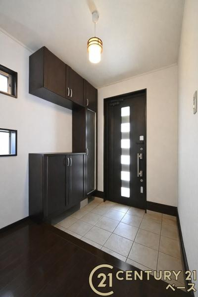 北葛城郡上牧町ゆりが丘１丁目の中古一戸建のバルコニー|■現地撮影写真■ 奥行きのある広々としたバルコニーは南向きで日当たり良好です。