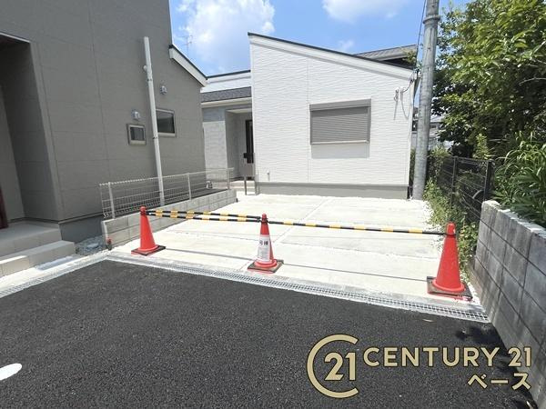 リーブルガーデン北郡山町 ２号棟 ／新築一戸建の駐車場|■現地撮影写真■