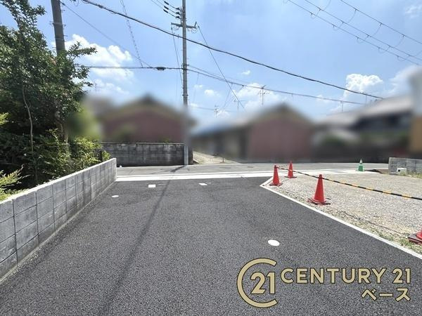 リーブルガーデン北郡山町 ２号棟 ／新築一戸建の前面道路含む現地写真|■現地撮影写真■