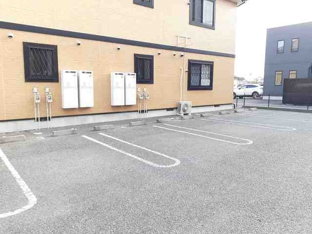 ＨＫソレイユ　Ｂの駐車場