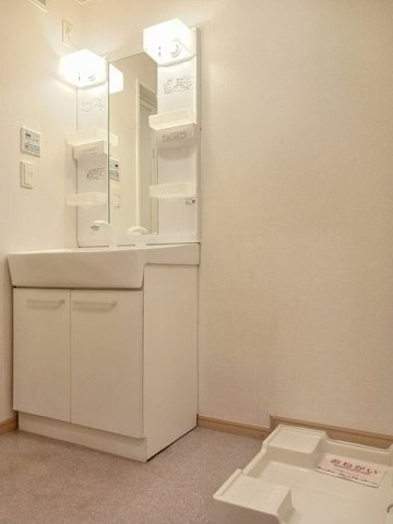 ロベスト・イリーデⅠの洗面所