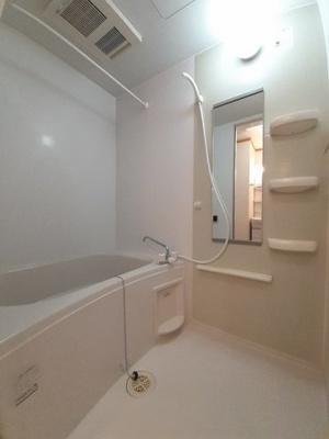 【浴室】 | アルドーレ