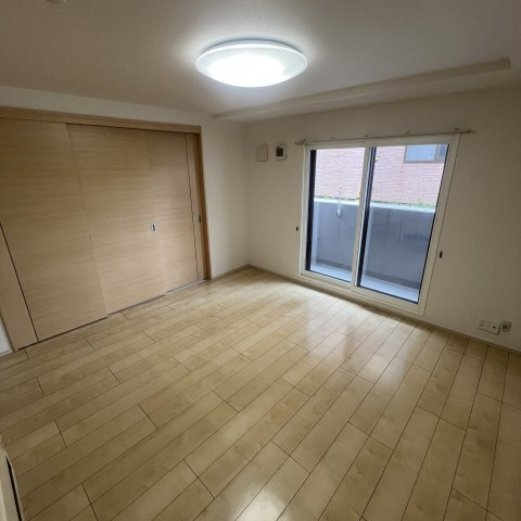 チセコロカムイの居間・リビング