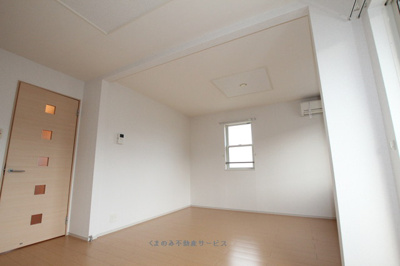 【居間・リビング】 | パークヴュー高瀬Ａ | 使いやすいリビングです
パークビュー高瀬A棟　201号室　2019/10/26撮影