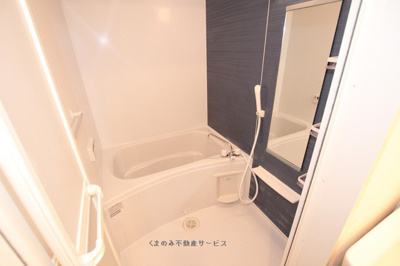 【浴室】 | パークヴュー高瀬Ａ | きれいなお風呂です
パークビュー高瀬A棟　201号室　2019/10/26撮影