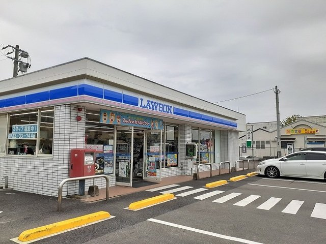 グランフィールド　Ａの周辺|コンビニローソン柚の木田町店まで450m