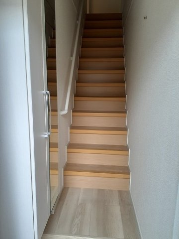 グランフィールド　Ａの玄関