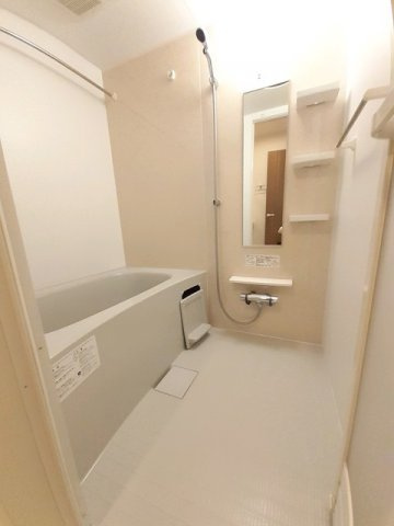 プレジオ福富の浴室